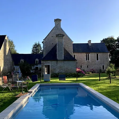 Manoir En Normandie Avec Piscine Chauffee Villa